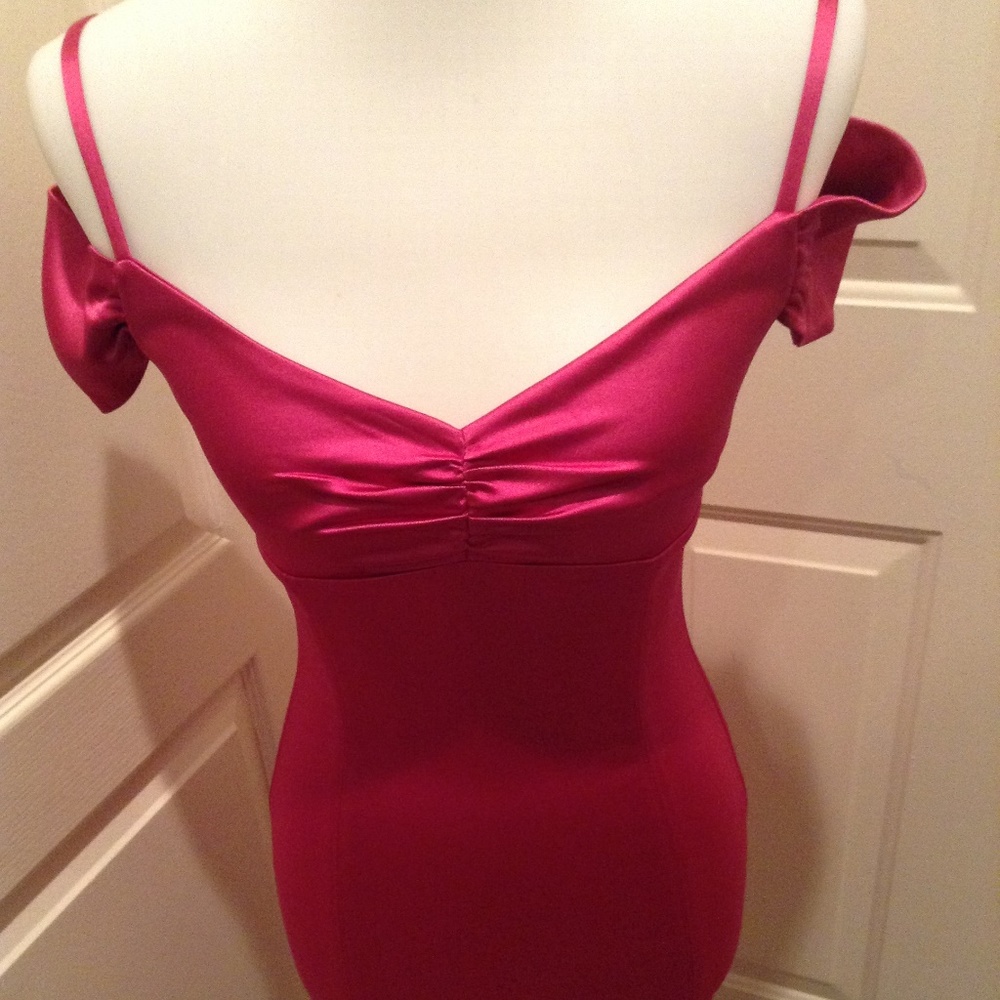bebe Hot Pink Pre-owned Dress (SM)
